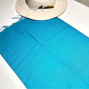 Pashmina Cashmere scarf/wrap w vacay resort vibe